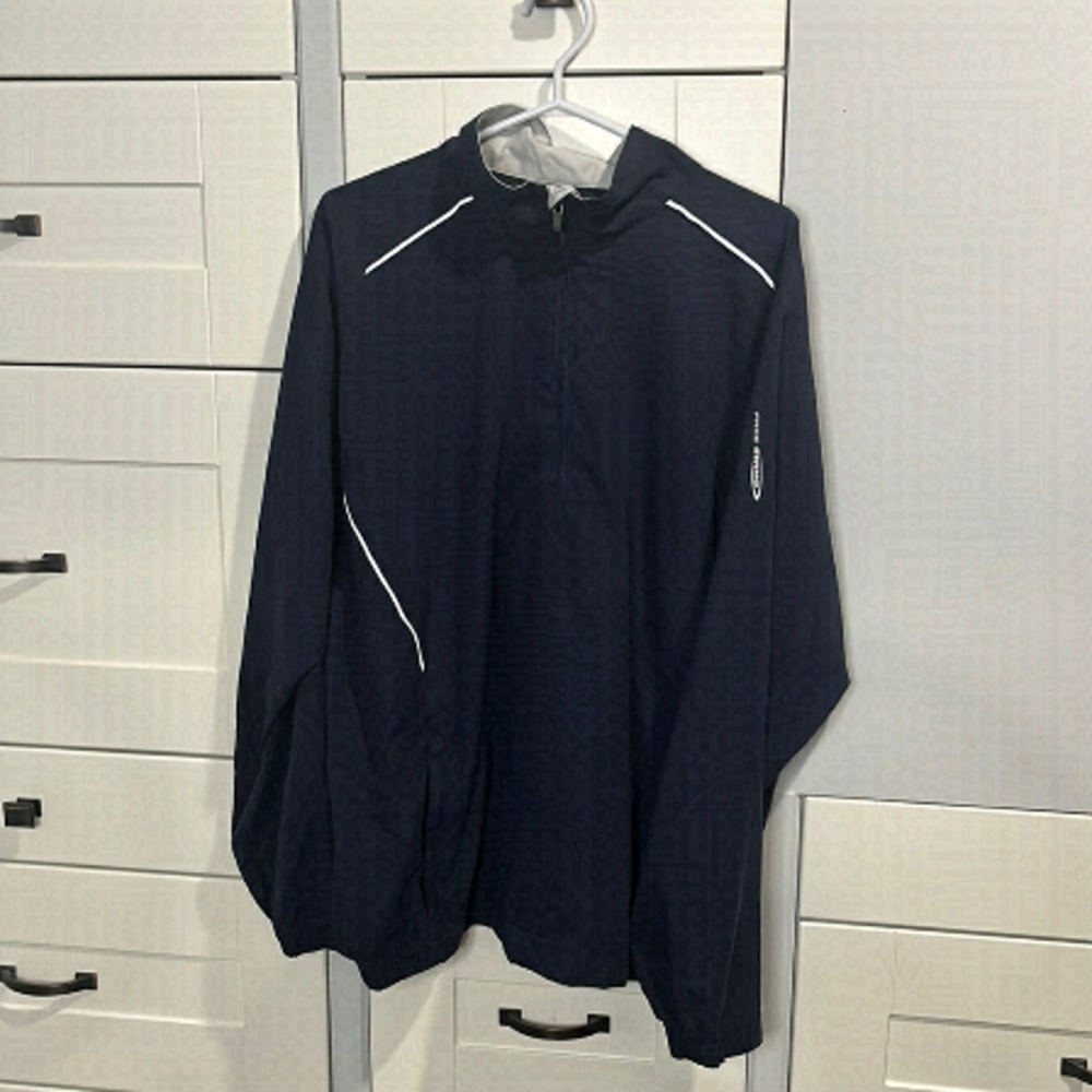 Page and Tuttle navy blue and gray pull over quarter zip jacket, size large men